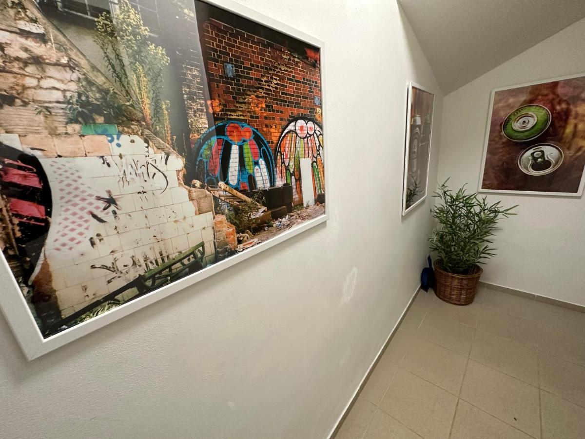 Apartmany Monastery Suites Zirec Dvůr Králové nad Labem Dış mekan fotoğraf